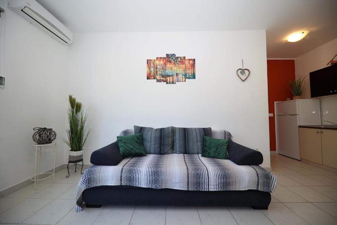 Apartments Kate Муртер Экстерьер фото