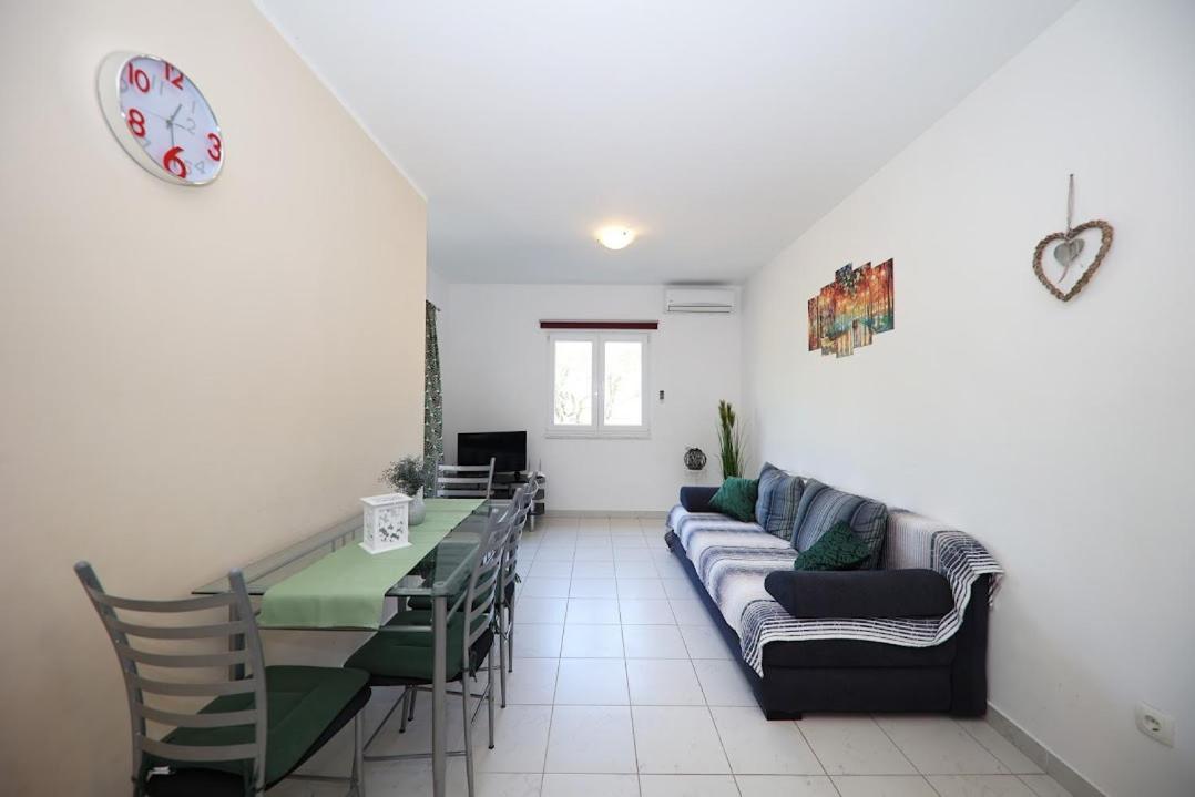 Apartments Kate Муртер Экстерьер фото