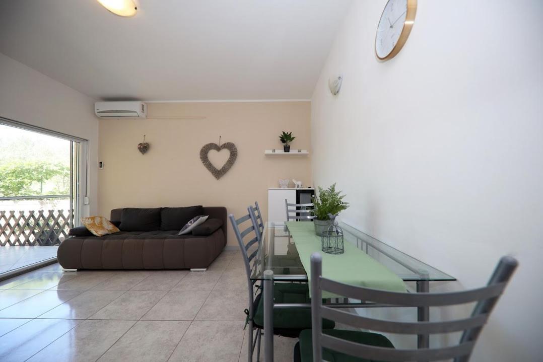 Apartments Kate Муртер Экстерьер фото